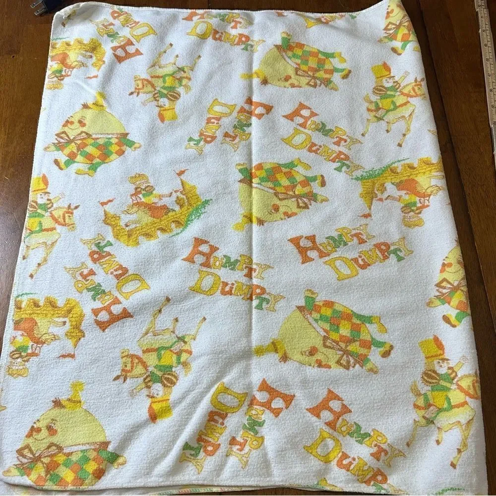 Vintage Humpty Dumpty Mother Goose Nursery Rhymes Baby Flannel Blanket 40”x24”